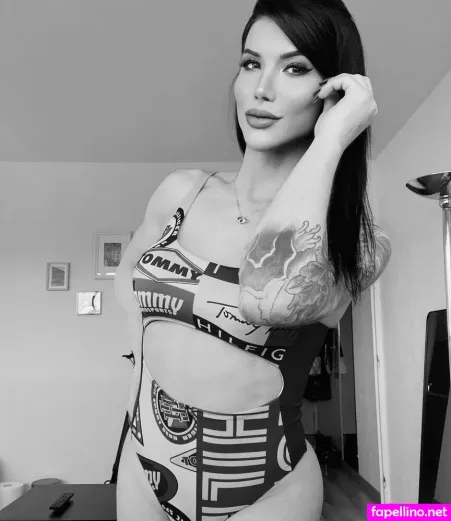 Victoria Carvalho OnlyFans Thumbnail #NWSJkCOQzf