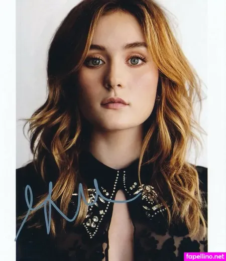 Victoria Cox OnlyFans Thumbnail #mBUm3ykxHM