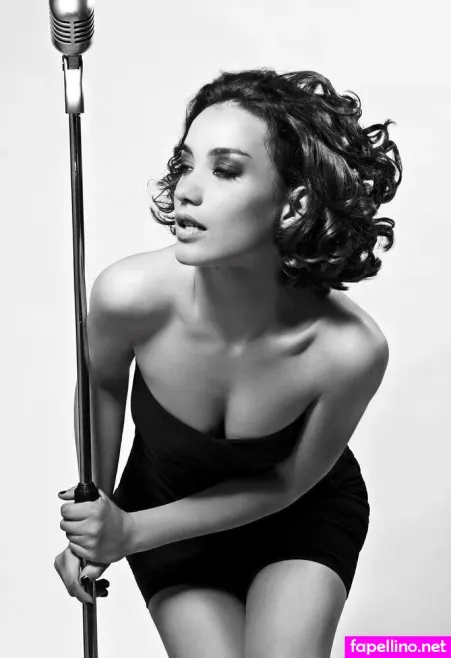 Victoria Dayneko OnlyFans Thumbnail #5ZHWWePzPi