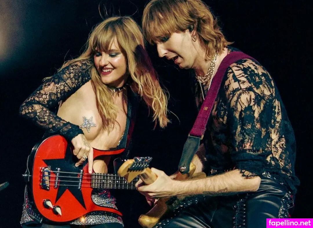 Maneskin bassist, Victoria De Angelis, vicdeangelis Nude Leaked OnlyFans Photo #KNpliUPyXR