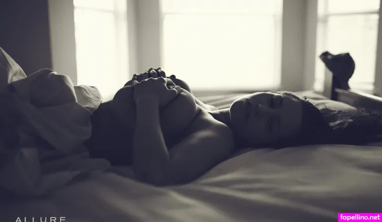 Victoria Elizabeth OnlyFans Thumbnail #7YVwuICug0