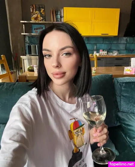 Victoria Fairyy OnlyFans Thumbnail #XiWlliUnS2