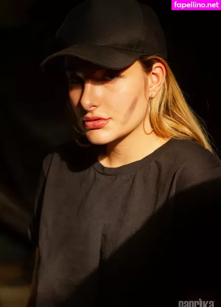 Victoria Foglia OnlyFans Thumbnail #1h5qVH1LbL