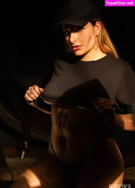 Victoria Foglia OnlyFans Thumbnail #WFacwdmUN6