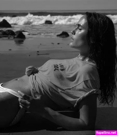 Victoria Frost photo