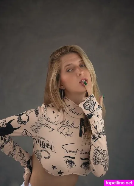 Victoria Gianoni OnlyFans Thumbnail #Wpl9Z7Gqhv