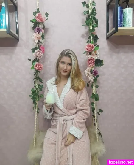 Victoria Gianoni OnlyFans Thumbnail #xbhA9cMyZF