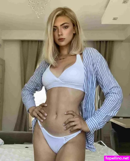 Victoria Gorlova OnlyFans Thumbnail #F0zsvSNNfn