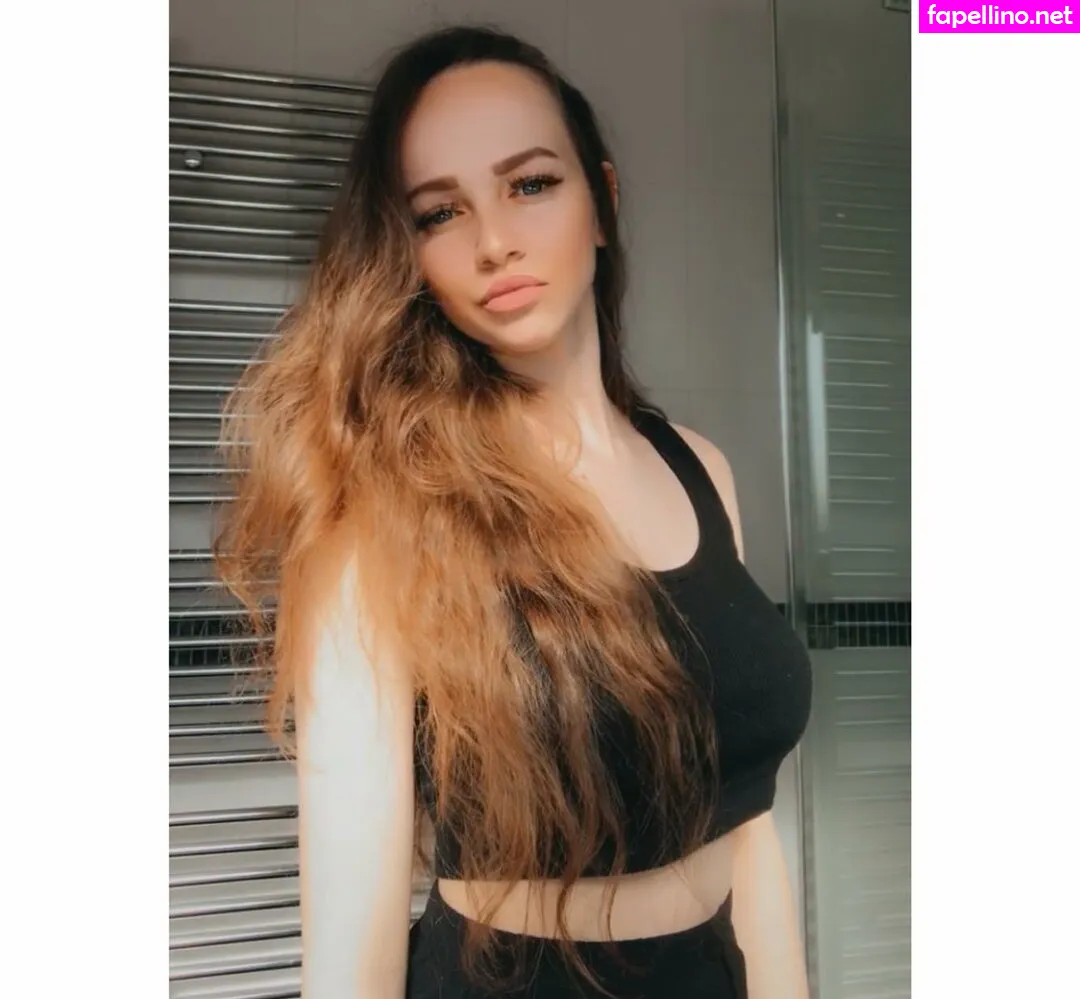 victoriahillya1, victoriahillyard Nude Leaked OnlyFans Photo #5vP4Wbr4qy
