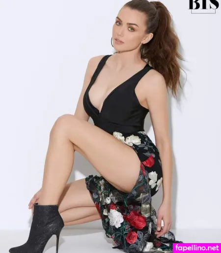 Victoria Konefal OnlyFans Thumbnail #Gg5Ra3BCMN