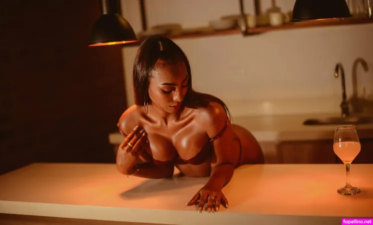 Victoria Lee OnlyFans Thumbnail #opgXKDFSUi