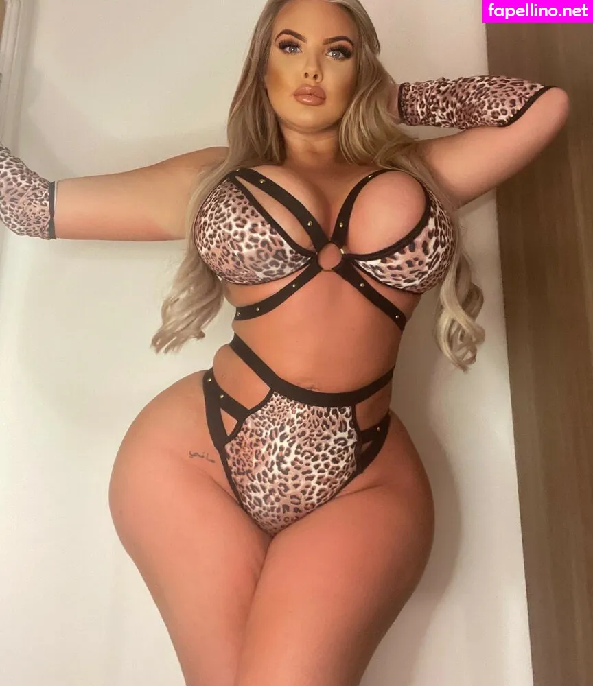 itsvictoriasinclair, victorialilyx Nude Leaked OnlyFans Photo #y8CFopyk8x