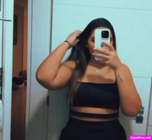 Victoria Lopes OnlyFans Thumbnail #mD8HKGs2Nk