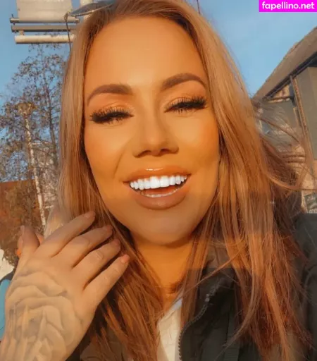 Victoria Love OnlyFans Thumbnail #dPPNggjmSw