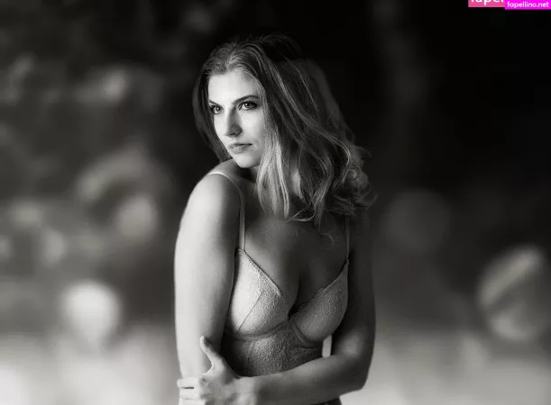 Victoria Mintz OnlyFans Thumbnail #7QedeheWWo
