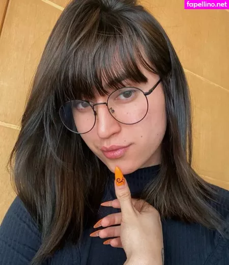 Victoria Muller OnlyFans Thumbnail #TDPtkgtrBB