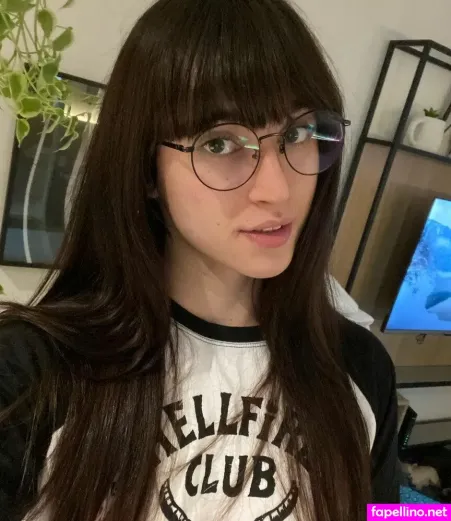 Victoria Muller OnlyFans Thumbnail #amDZvME0QK