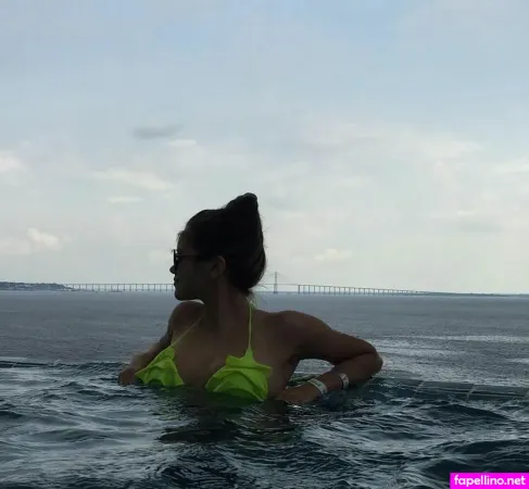 Victoria Pietra OnlyFans Thumbnail #LjL5jeQy1f
