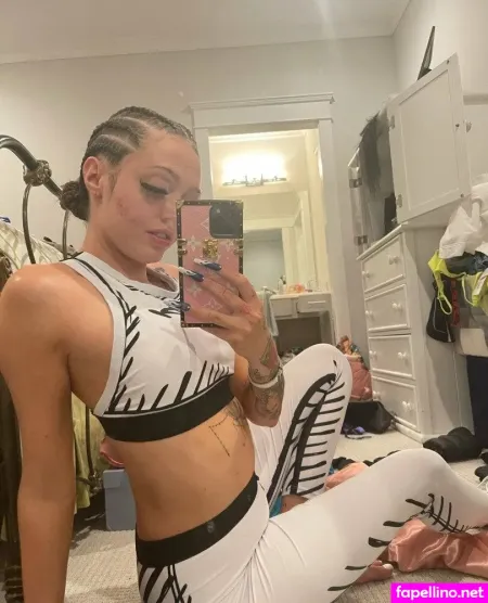 Victoria Rclaiire OnlyFans Thumbnail #FBwxdse9QK