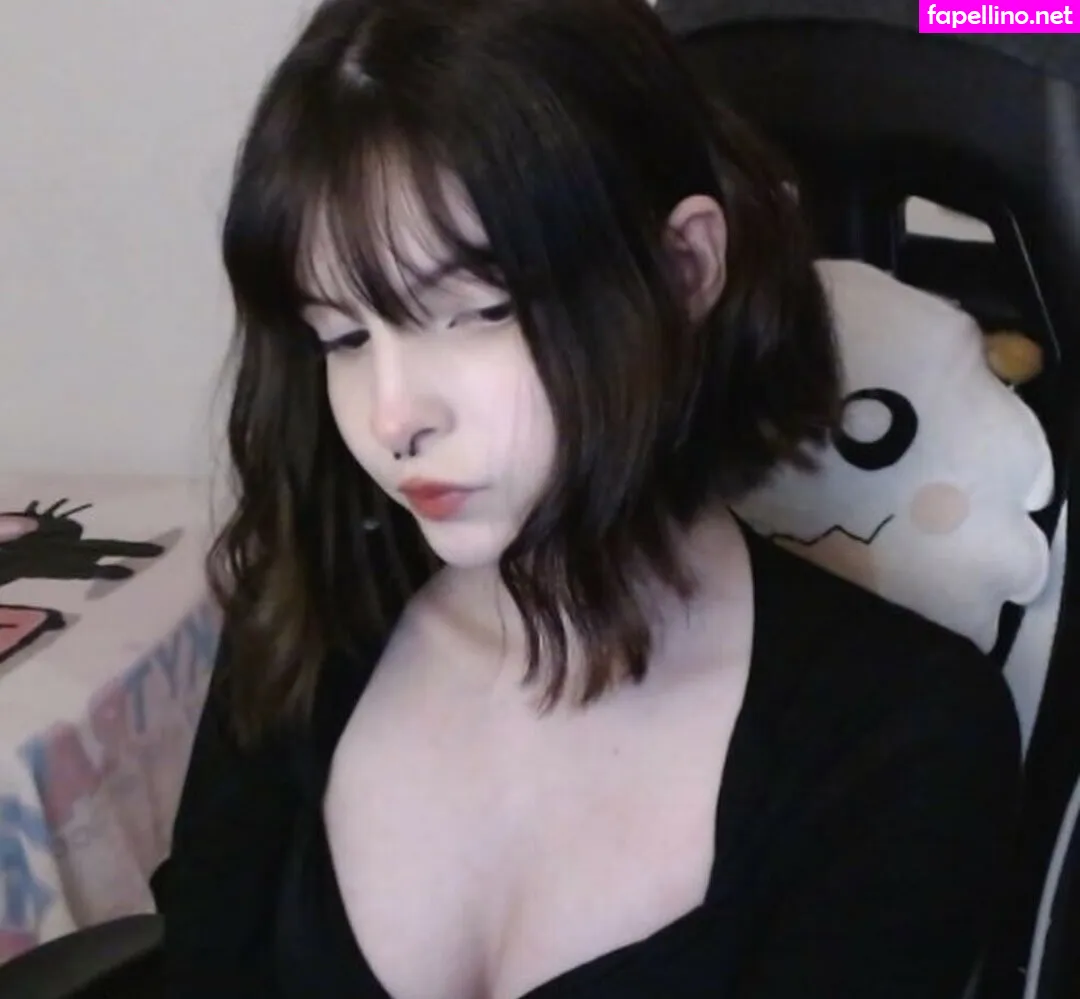 Vuctoria Nude Leaked OnlyFans Photo #4O5ksKu5V7