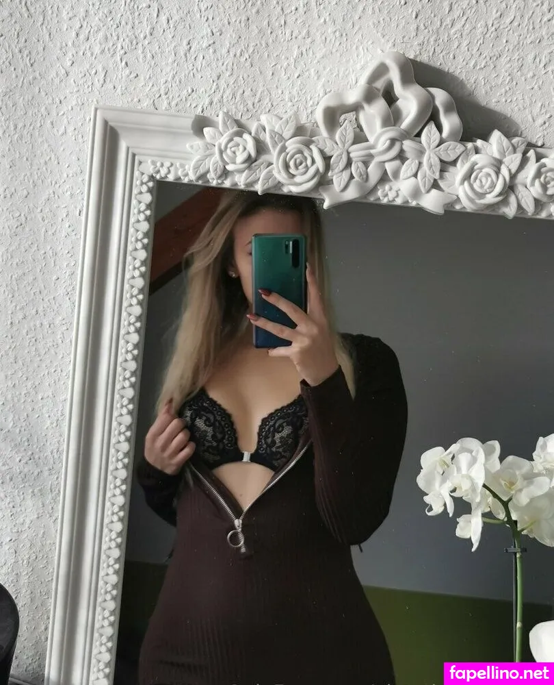 victoriaschneider Nude Leaked OnlyFans Photo #Apz8ENwsds