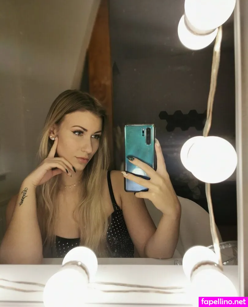 victoriaschneider Nude Leaked OnlyFans Photo #NBEdBzwX44