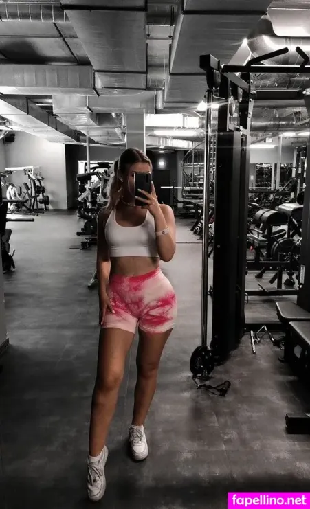 Victoria Schneider OnlyFans Thumbnail #ebu0I2wZ3Z