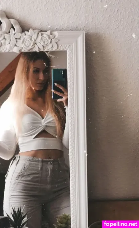 Victoria Schneider OnlyFans Thumbnail #yEyvlI0wlH