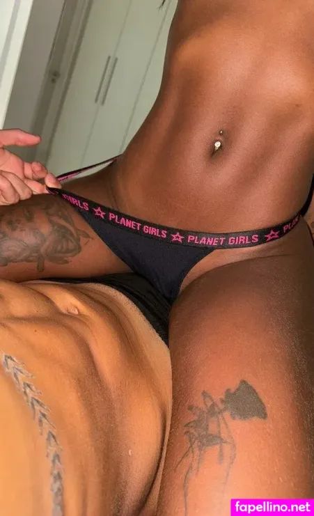Victoria Simonns OnlyFans Thumbnail #nsWWBTWiPg