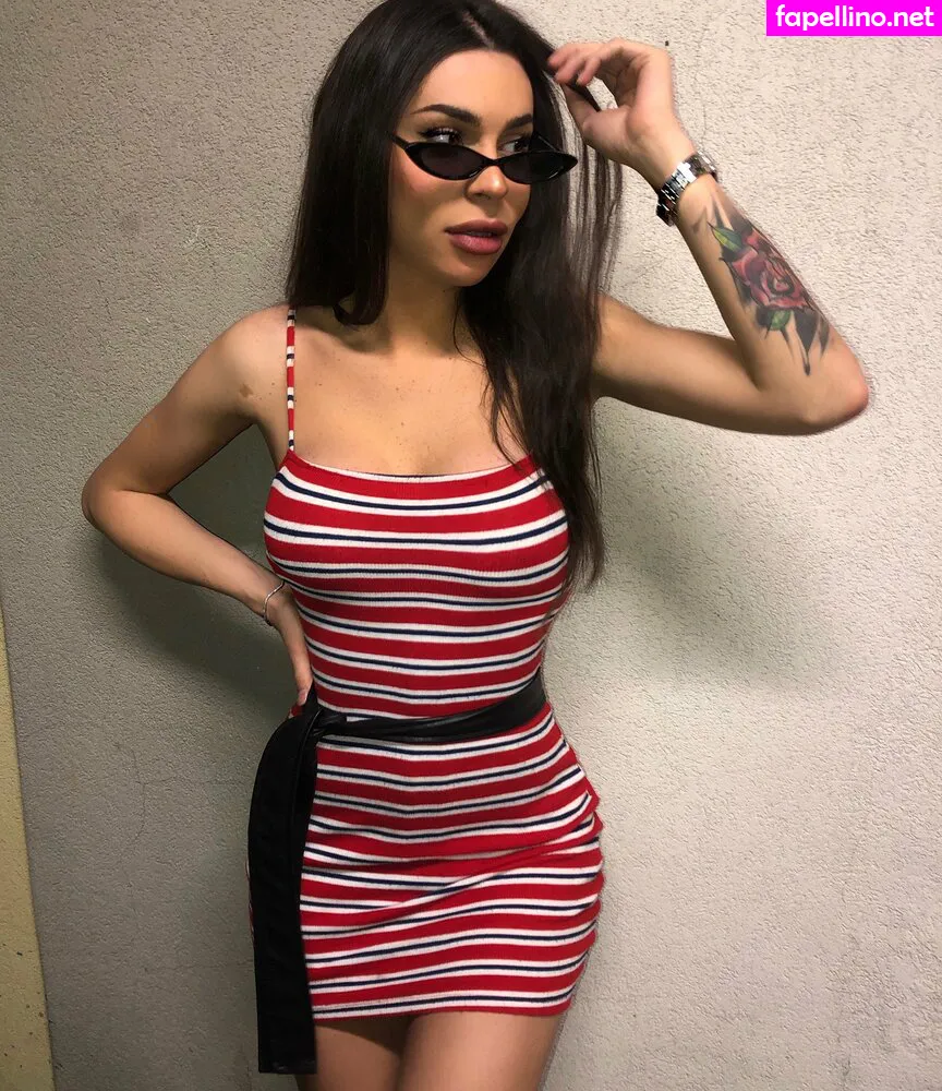 Queenvickitei, _victoriatei, https:, queenvickytei Nude Leaked OnlyFans Photo #rD4X4Hft6O