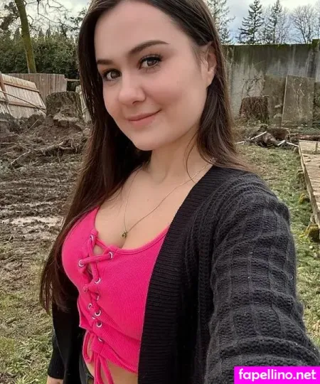 Victoria Teller Main Profile Photo