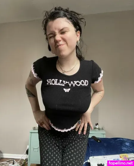 Victoria Winter OnlyFans Thumbnail #CXXVyg0GiU