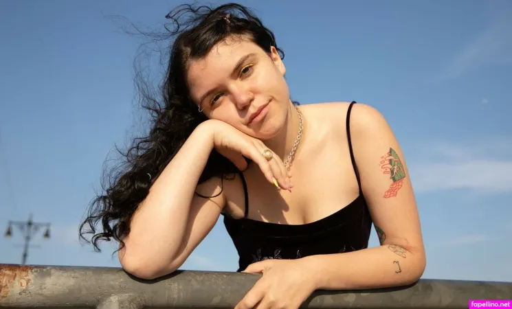 Victoria Winter OnlyFans Thumbnail #l0pynJaeZE