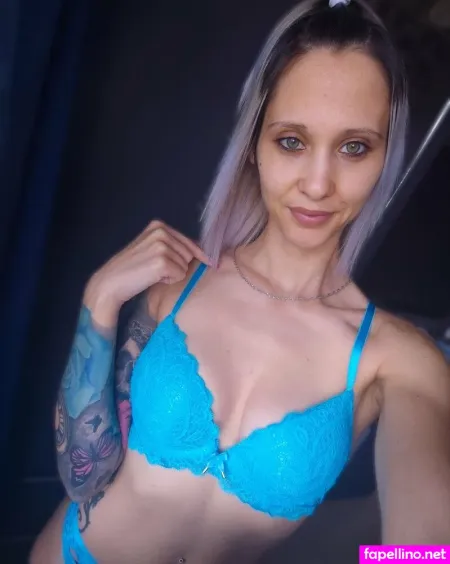 Victoriaa0028 OnlyFans Thumbnail #4U1ePjD3l4