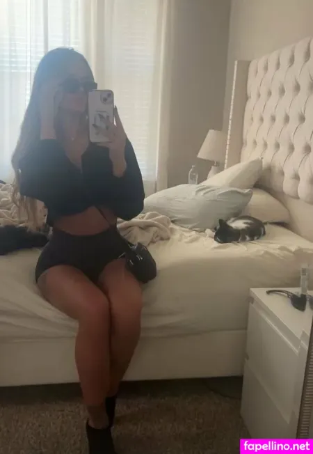 Victoriaaxxo OnlyFans Thumbnail #4Vbjsjtpex