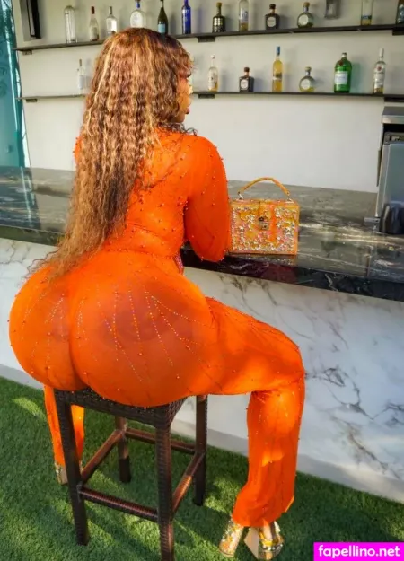 Victoriacakes 3 OnlyFans Thumbnail #2vPQKaq8OU