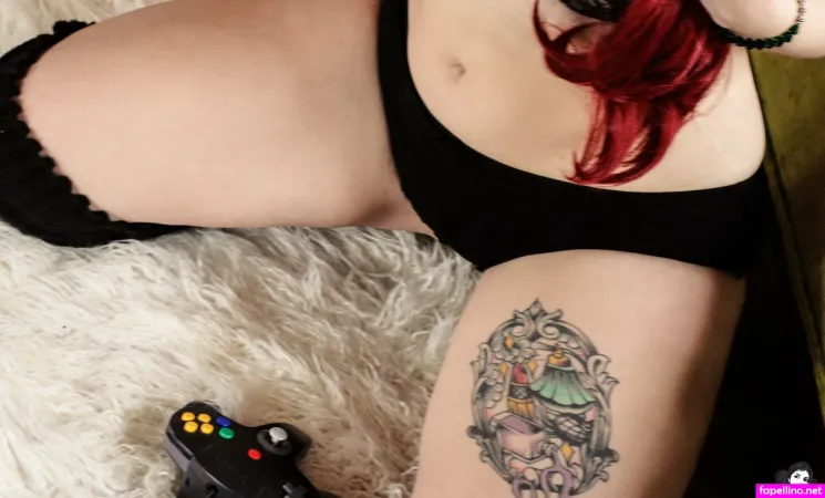 Victoriadash OnlyFans Thumbnail #3skzOtAplb