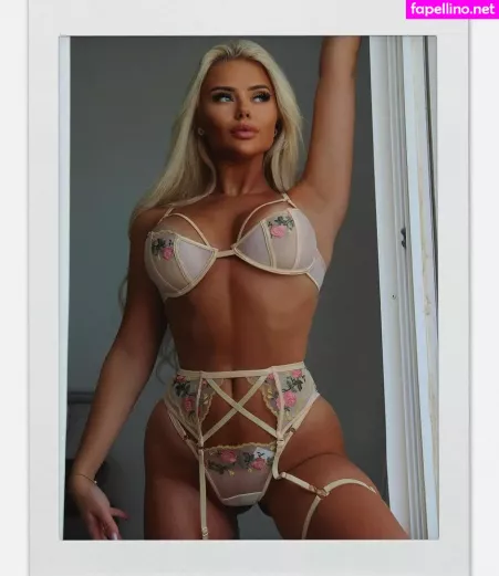 Victoriafuglsang OnlyFans Thumbnail #oAMWoS9TN9