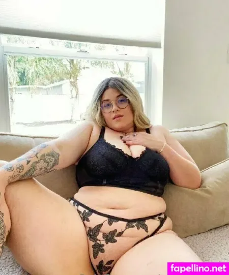 Victoriajfree OnlyFans Thumbnail #CvZsjN87nc