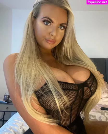 Victorialilyx OnlyFans Thumbnail #pGLG527hf5