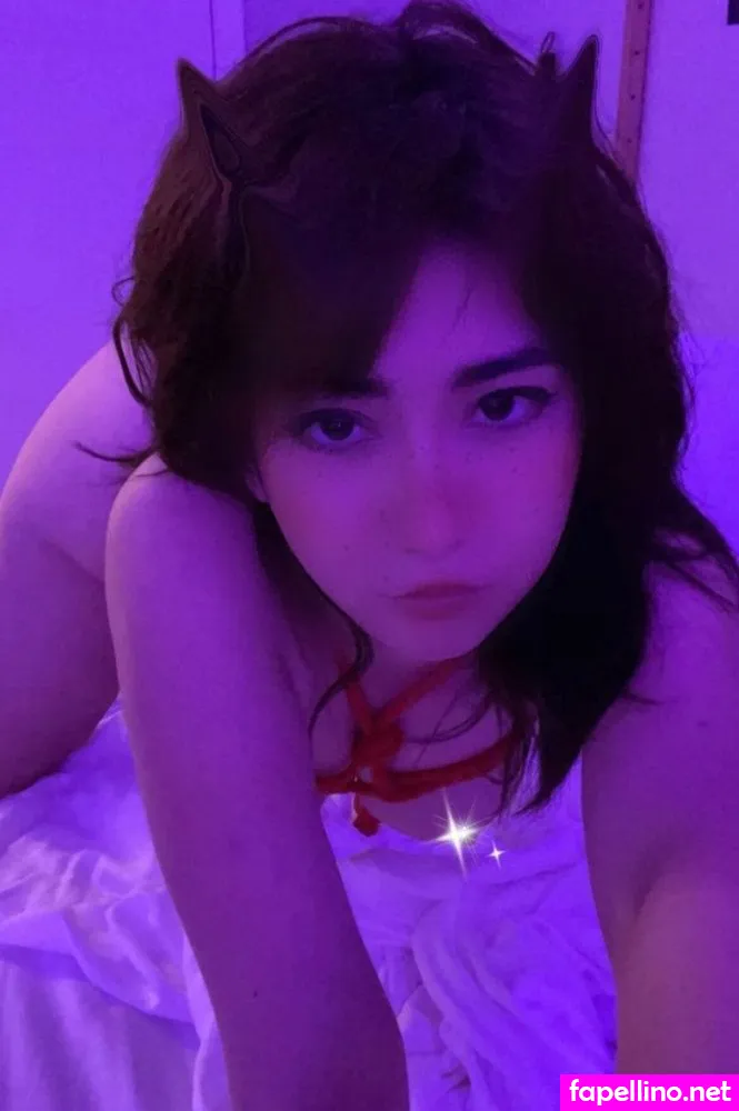 PeachringS8, kawaii-samaa, victorialopez800 Nude Leaked OnlyFans Photo #2ai6ndmMXA