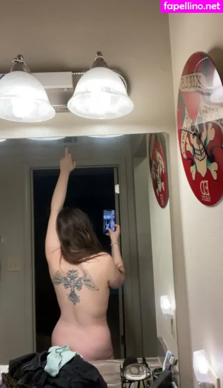 Victorialunaarose OnlyFans Thumbnail #2CYLBP7rxQ