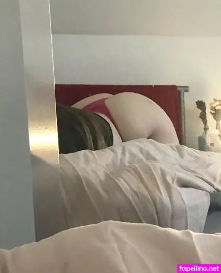 Victoriapeaches OnlyFans Thumbnail #T1pPRHqGeY