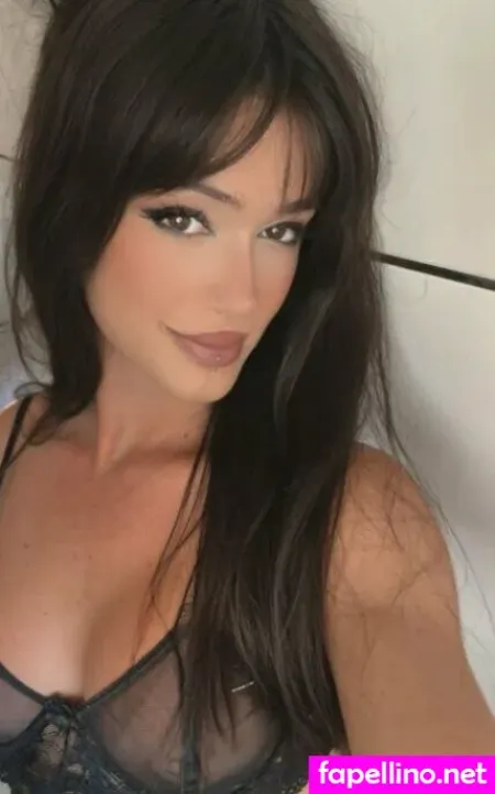 Victoriaresende Main Profile Photo