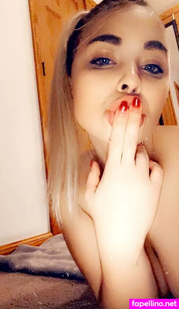 uk_victoria_, victorias-naughty-sister Nude Leaked OnlyFans Photo #uir500HDeU