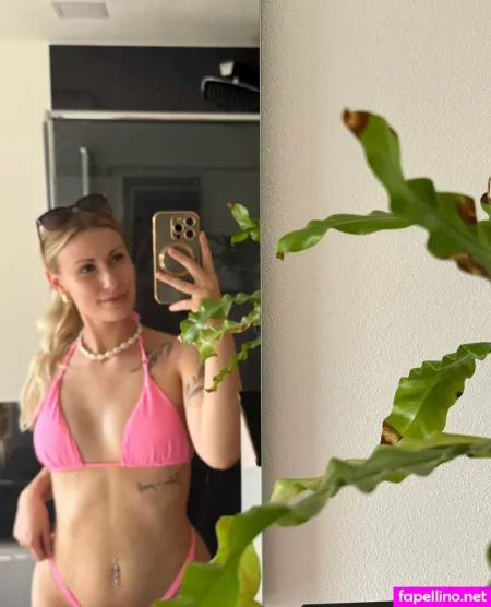Victoriaschneider OnlyFans Thumbnail #b8FDBWRsvx
