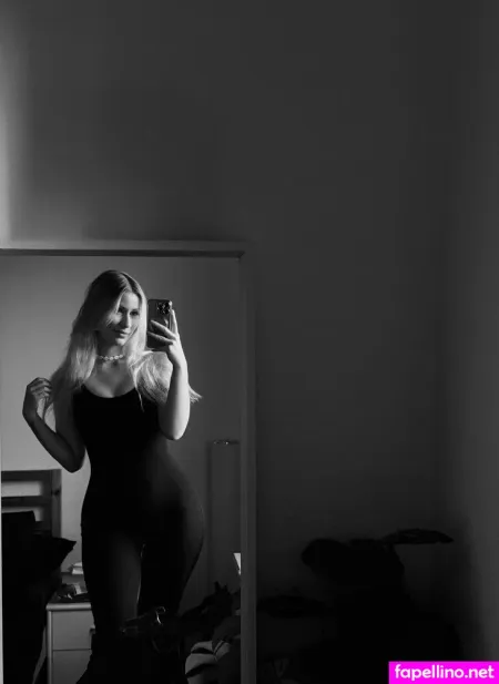 Victoriaschneider OnlyFans Thumbnail #zkbKO4rSmZ