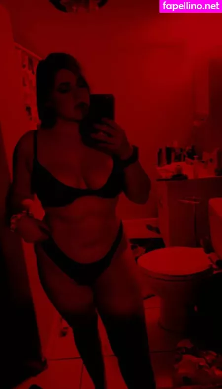 Victoriascottlyn OnlyFans Thumbnail #lr2W4QDGmh