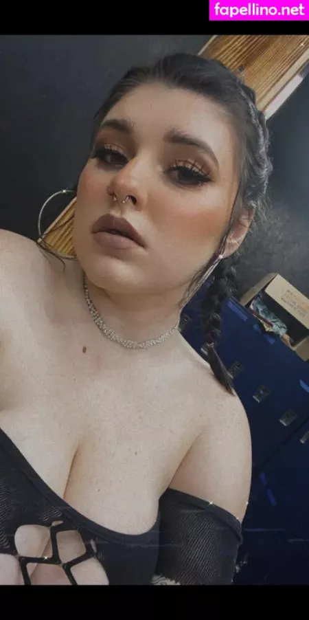 Victoriascottlyn OnlyFans Thumbnail #v8ehgrBj1W