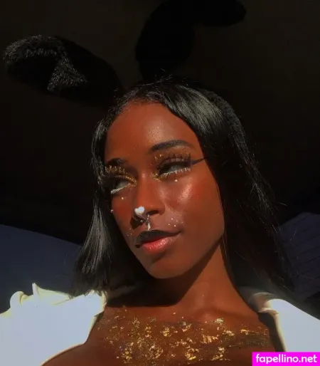 Victoriasimonns Main Profile Photo